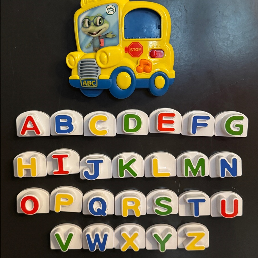 SOLD LeapFrog Fridge Phonics Magnetic Letter Set